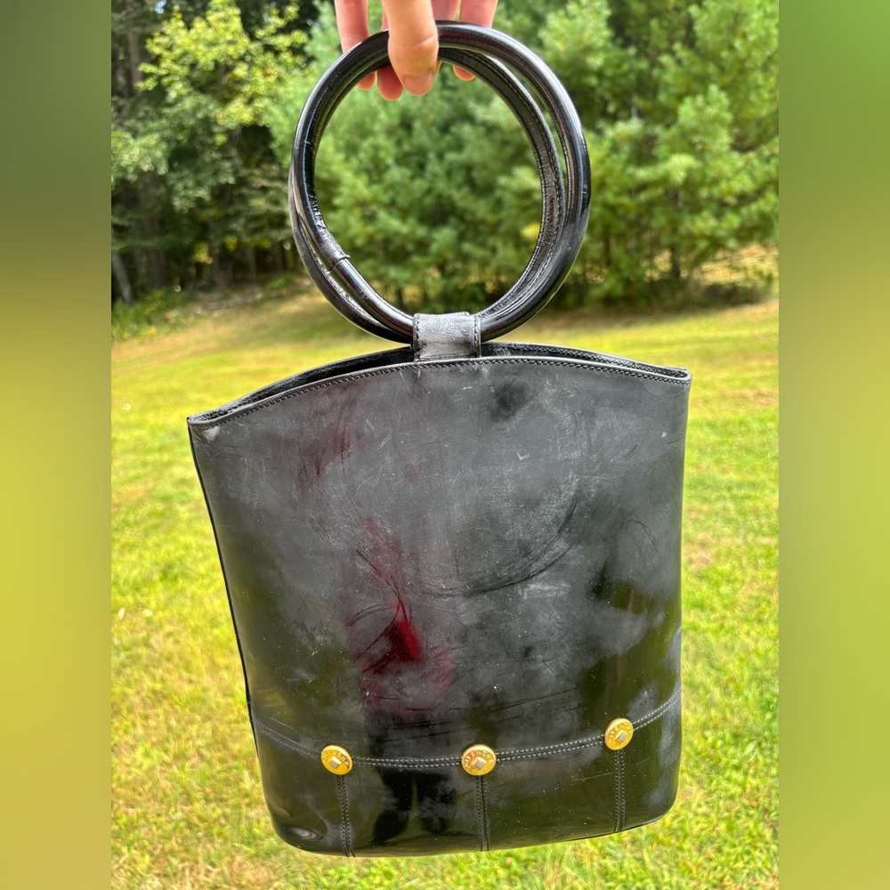Black Leather Circle-Handle Women’s Bag - Picture 2 of 13